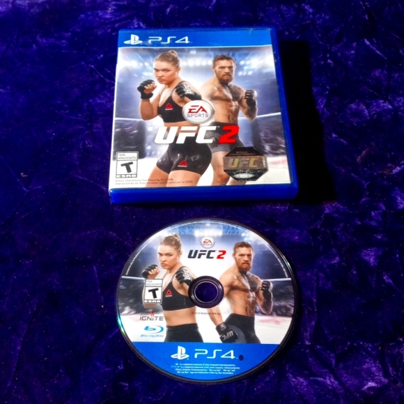 Lot 37 PS4 UFC 2 GAME - Picture 2 of 4